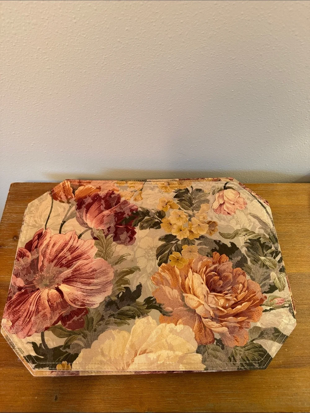 New Set of 6 Floral Reversible Placemats - Rose, Peach & Cream